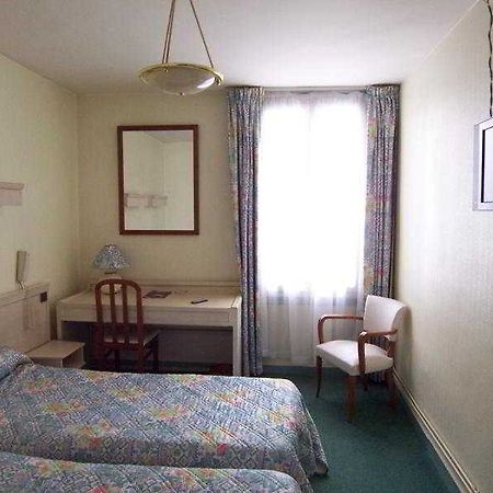 Hotel Terminus Tours Habitación foto