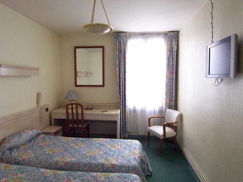 Hotel Terminus Tours Habitación foto